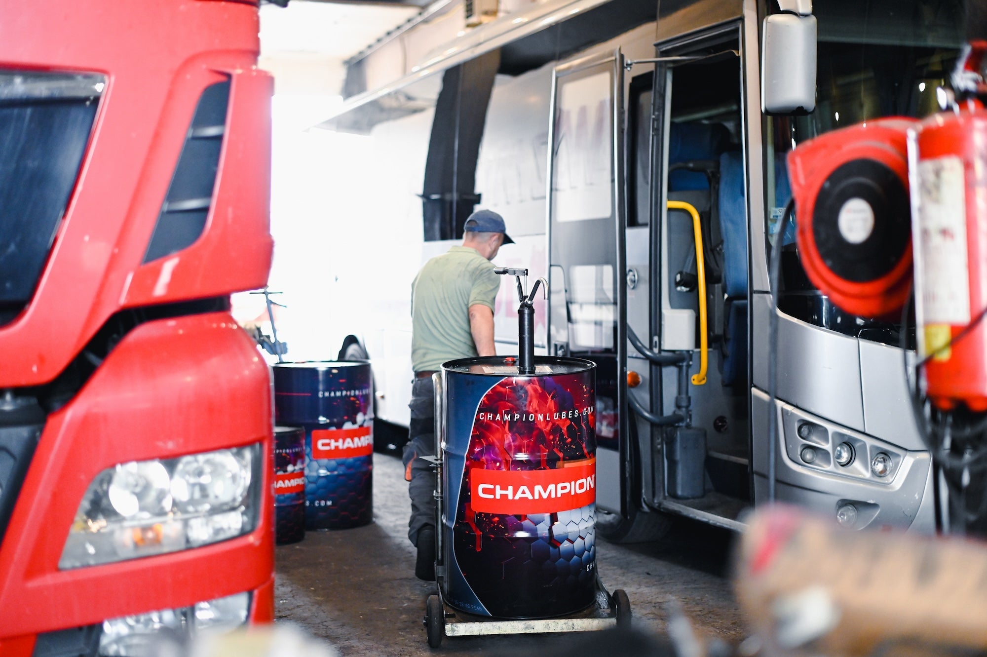 Champion lubricant service for a commercial bus fleet